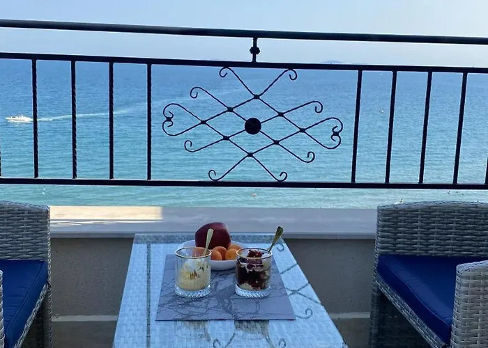 Ipanema - New - Luxury First Line - Sea View Apartman *