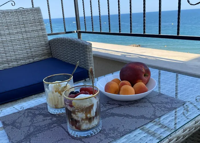 Ipanema - New - Luxury First Line - Sea View Apartamento Sveti Vlas